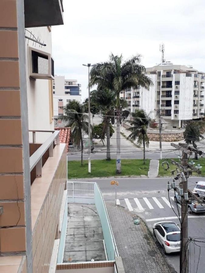 Apartamento Familia A 10 Mim Da Praia Do Forte Em Cabo Frio Exterior foto